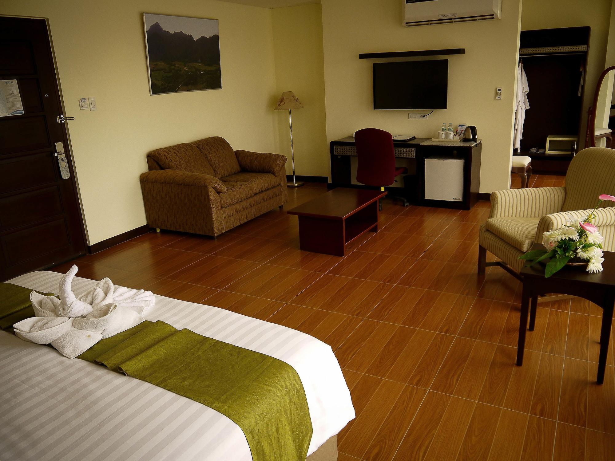 Fersal Hotel - Puerto Princesa Dış mekan fotoğraf