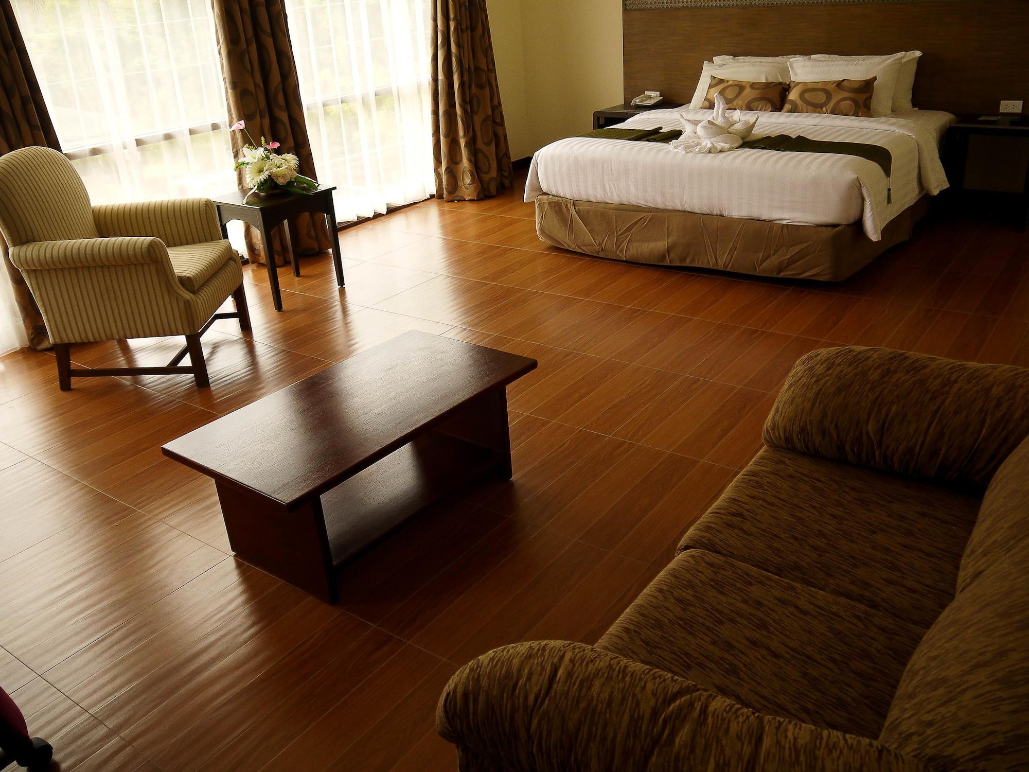 Fersal Hotel - Puerto Princesa Dış mekan fotoğraf